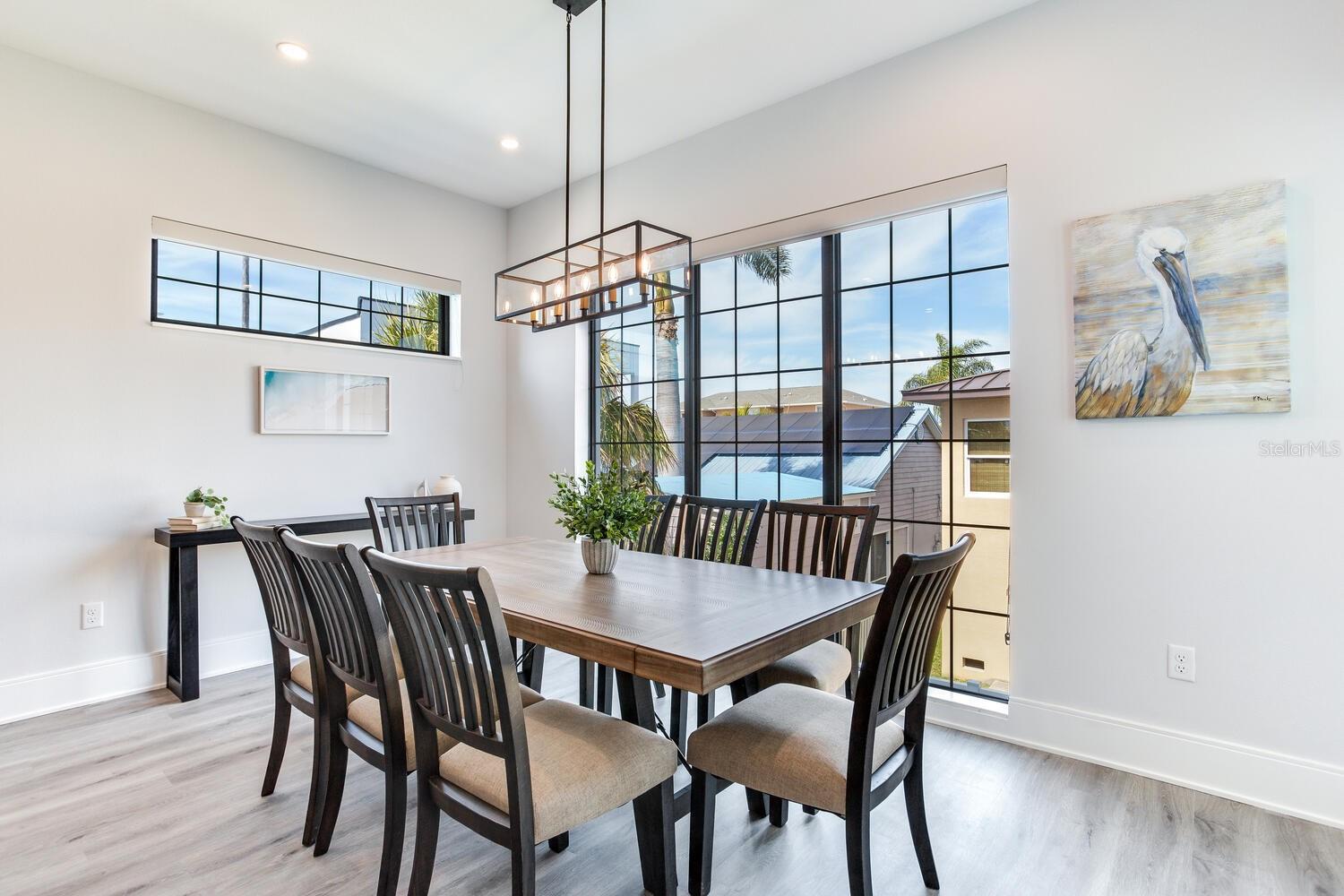 GAY SHORES - Residential Lease