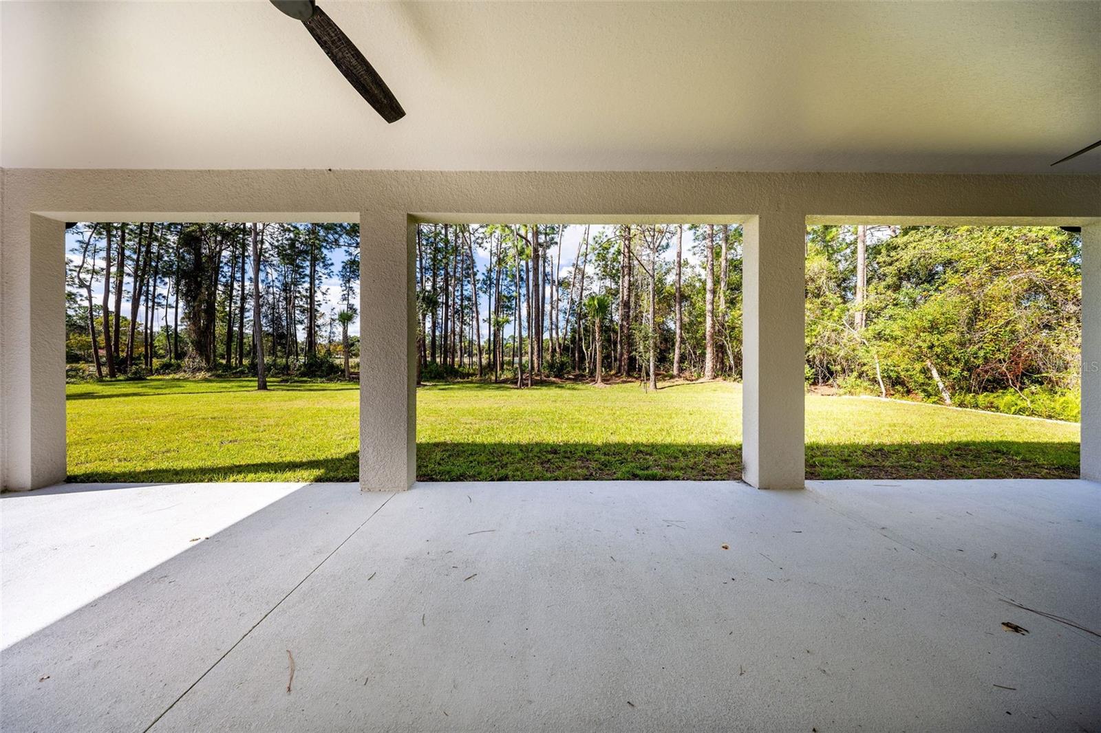 LAND LAKES UN 02 - Residential