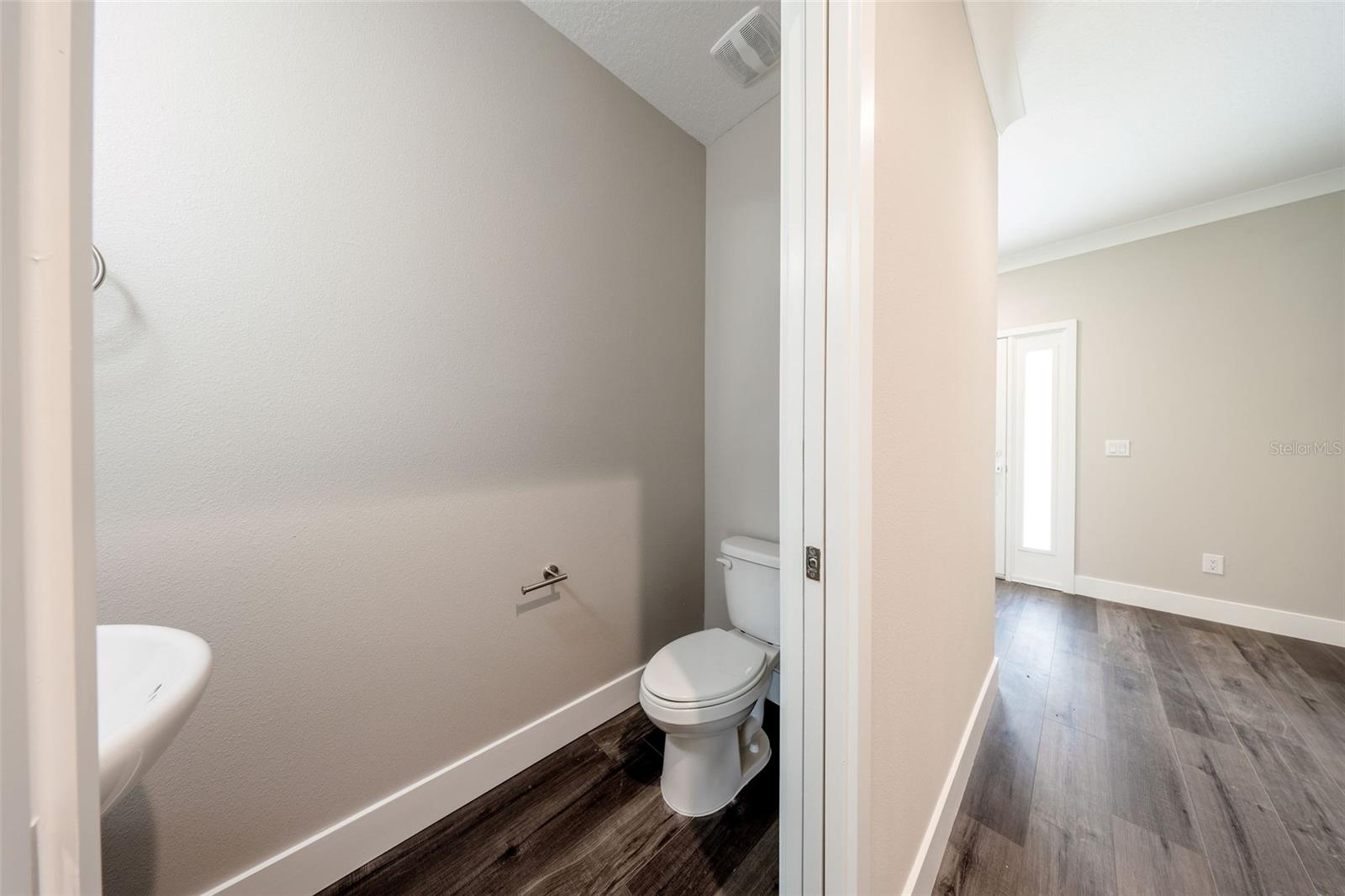 LAND LAKES UN 02 - Residential