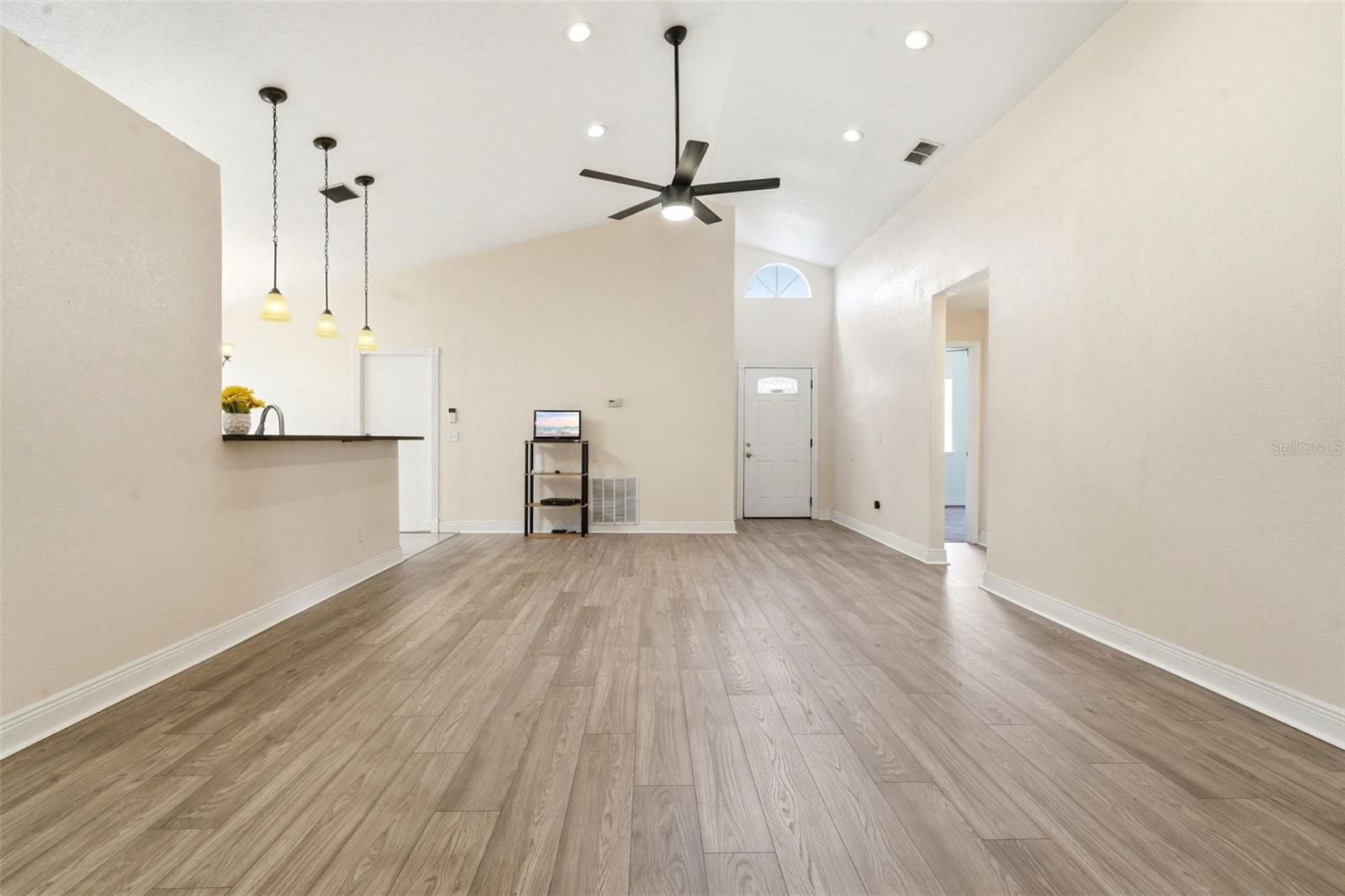1238 COURTLAND BOULEVARD