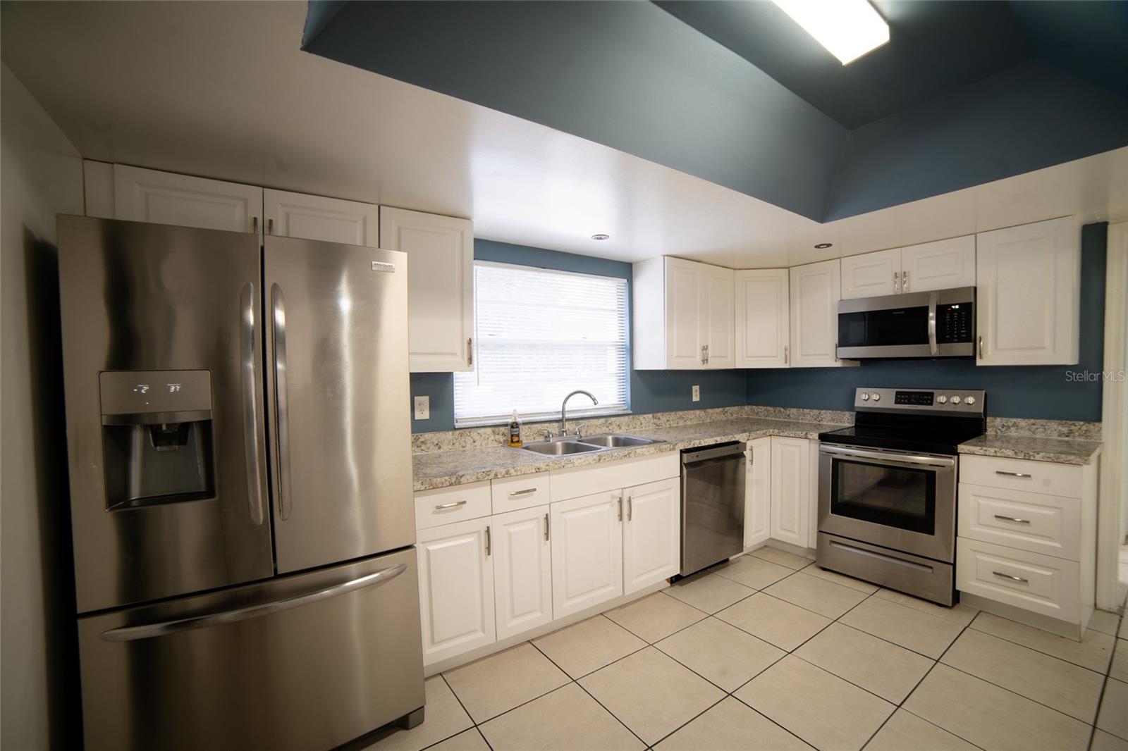 PALM HARBOR CENTER PH 01 - Residential