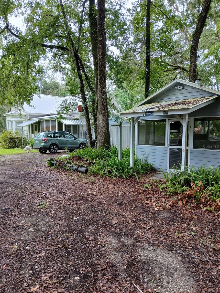 21801 NW 75TH AVENUE ROAD