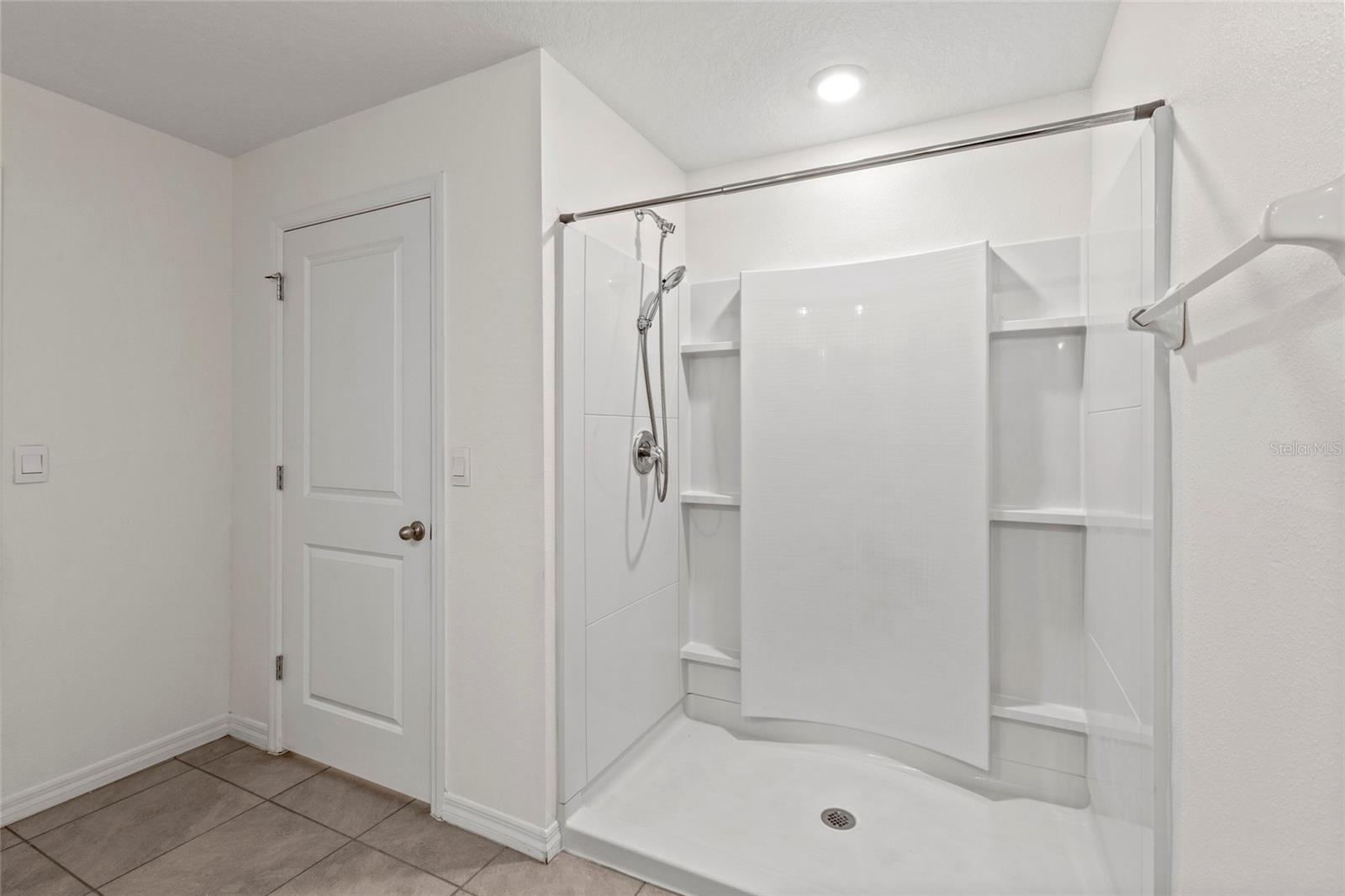 EVERGREEN - Residential