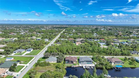 A home in PORT CHARLOTTE