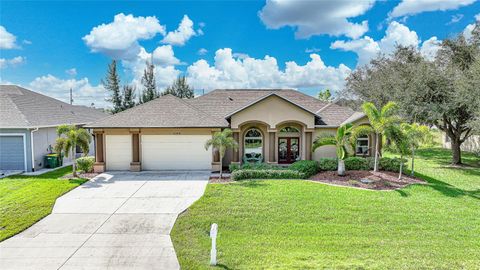 A home in PORT CHARLOTTE