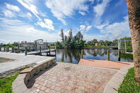 A home in PORT CHARLOTTE