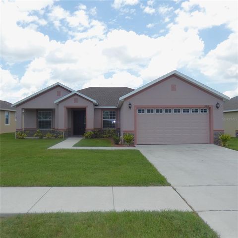 Photo of 33848 Emerald Pond Loop, Leesburg, FL 34788 (MLS # G5114398)