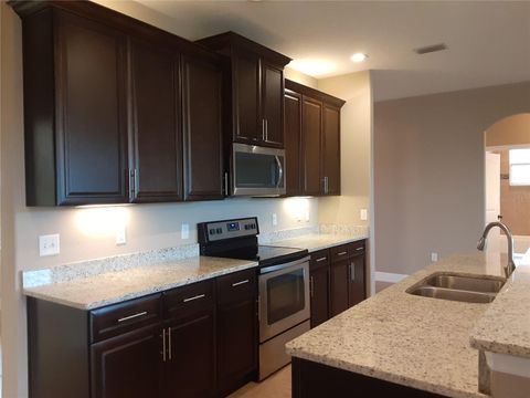 Tiny photo for 33848 Emerald Pond Loop, Leesburg, FL 34788 (MLS # G5114398)