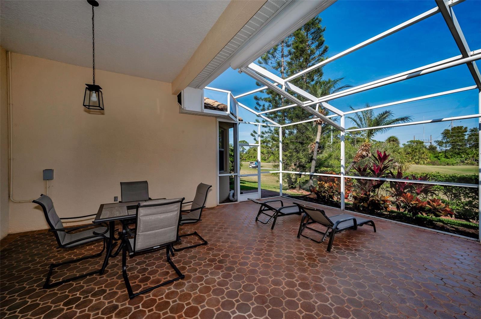 BAYOU CLUB ESTATES TRACT 5, PHASE 3 - Residential