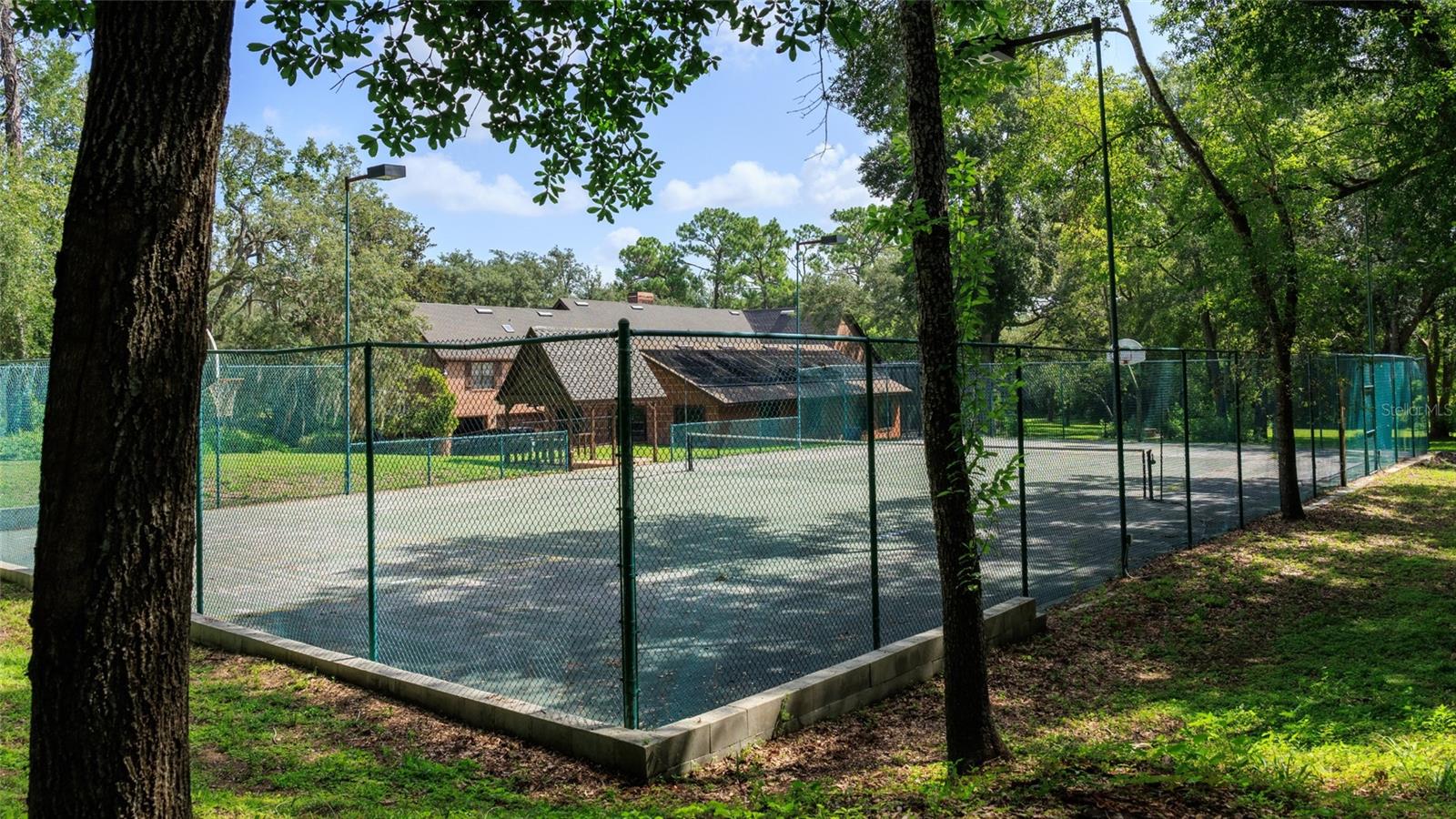 SWEETWATER CLUB UNIT 1B - Residential