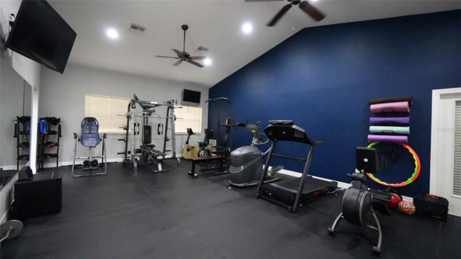 SWEETWATER CLUB UNIT 1B - Residential