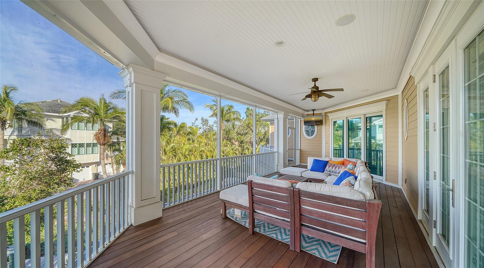 HIDDEN HARBOR - Residential