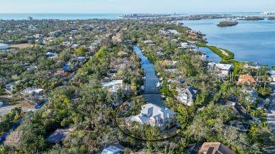 HIDDEN HARBOR - Residential