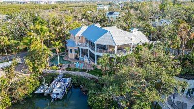 HIDDEN HARBOR - Residential