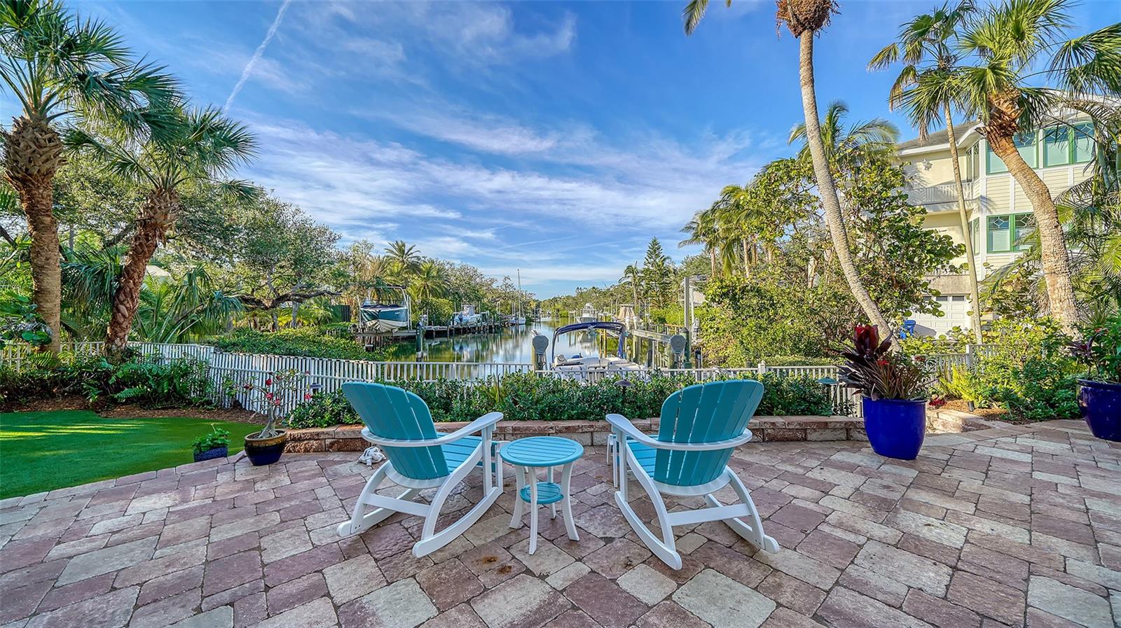 HIDDEN HARBOR - Residential