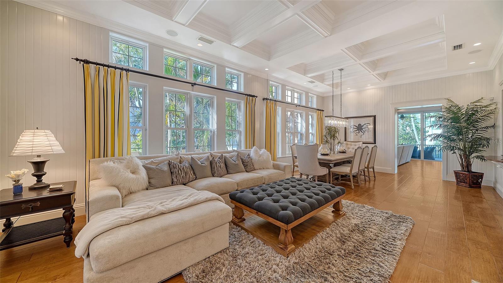 HIDDEN HARBOR - Residential