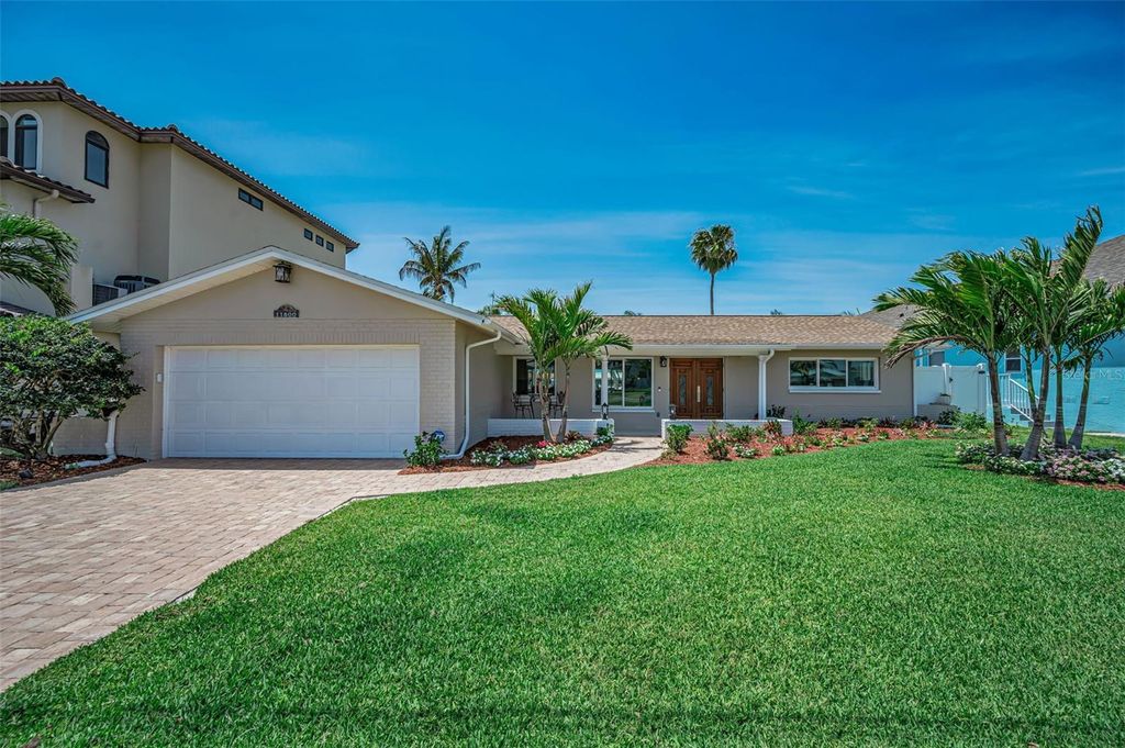 Photo of 11800 7th Street E, Treasure Island, FL 33706 (MLS # TB8498942)
