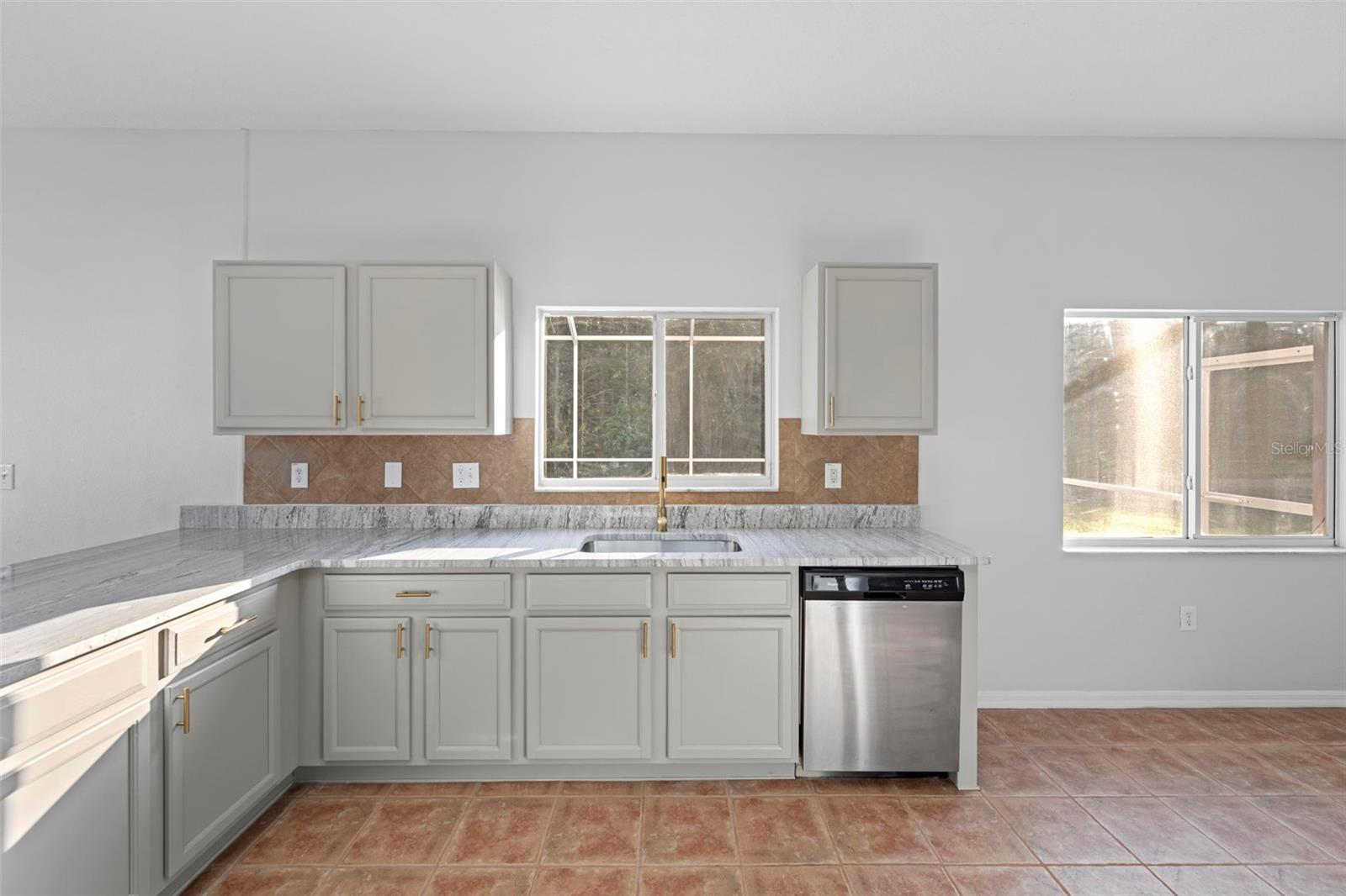 GRAND OAKS PH 02 UNITS 06 & 08 - Residential