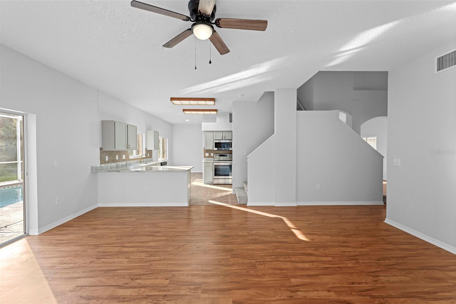 GRAND OAKS PH 02 UNITS 06 & 08 - Residential