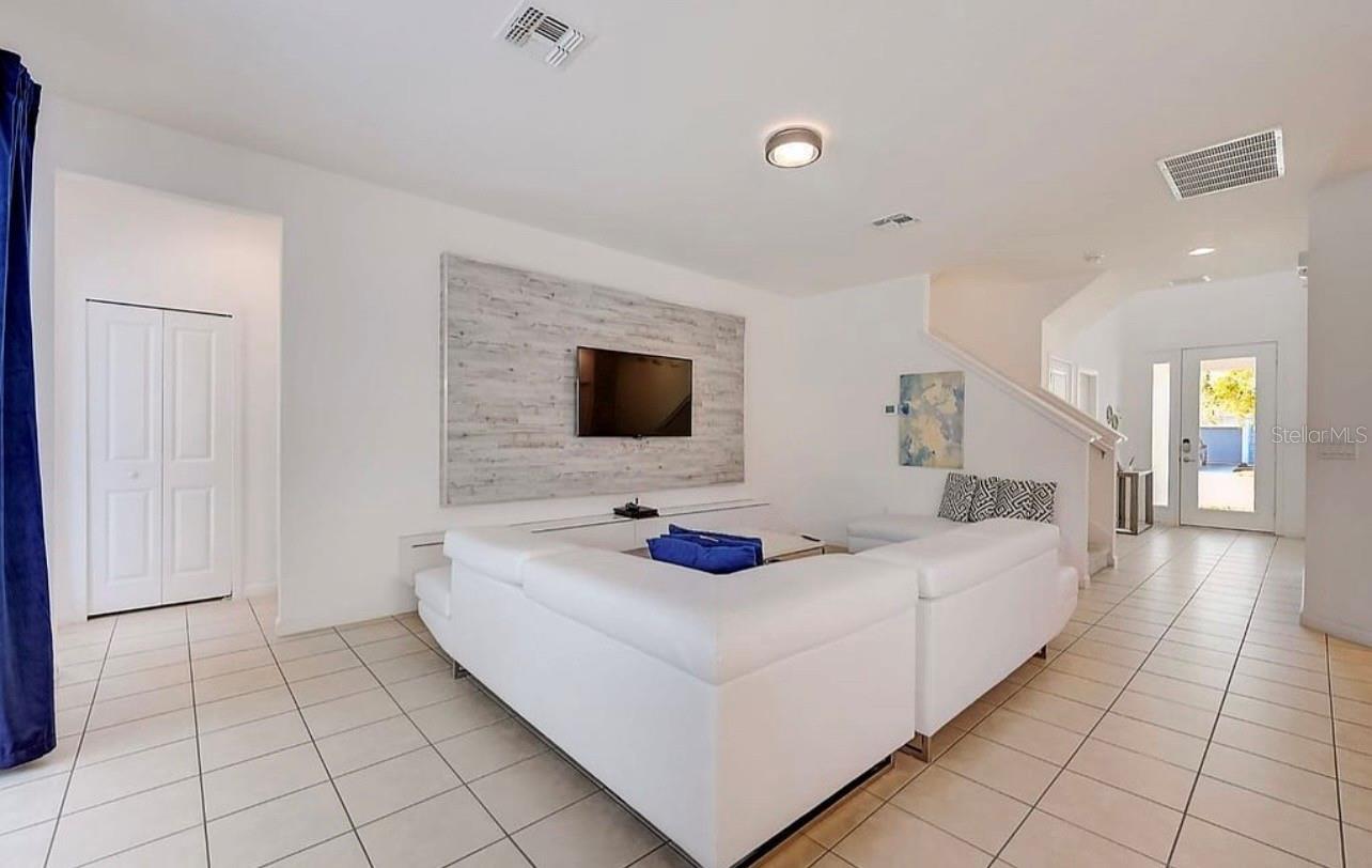 BELLAVIDA PH 2A - Residential