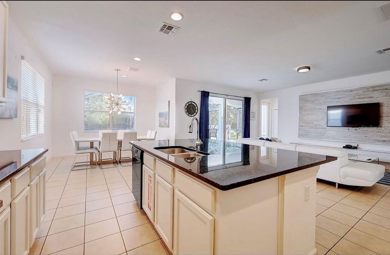 BELLAVIDA PH 2A - Residential