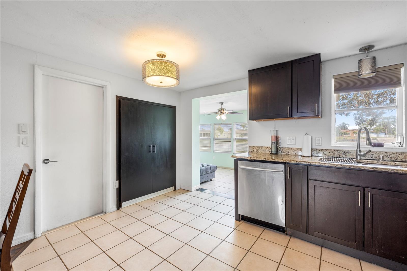 TAHITIAN DEV SUB - Residential