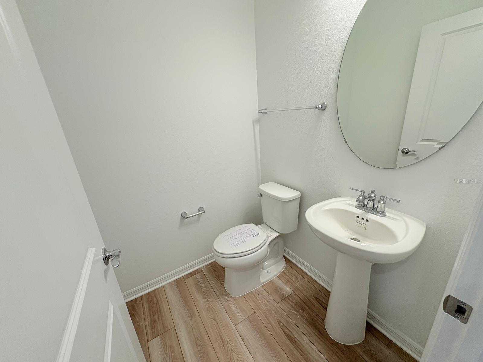 THE COVE AT NONA SOUND - Residential Lease