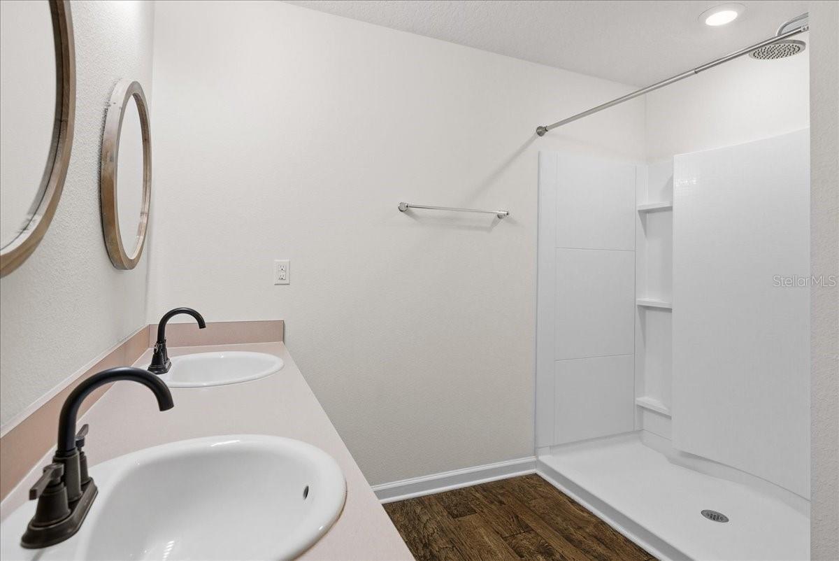 GRAND RESERVE PH 1A & 1B - Residential