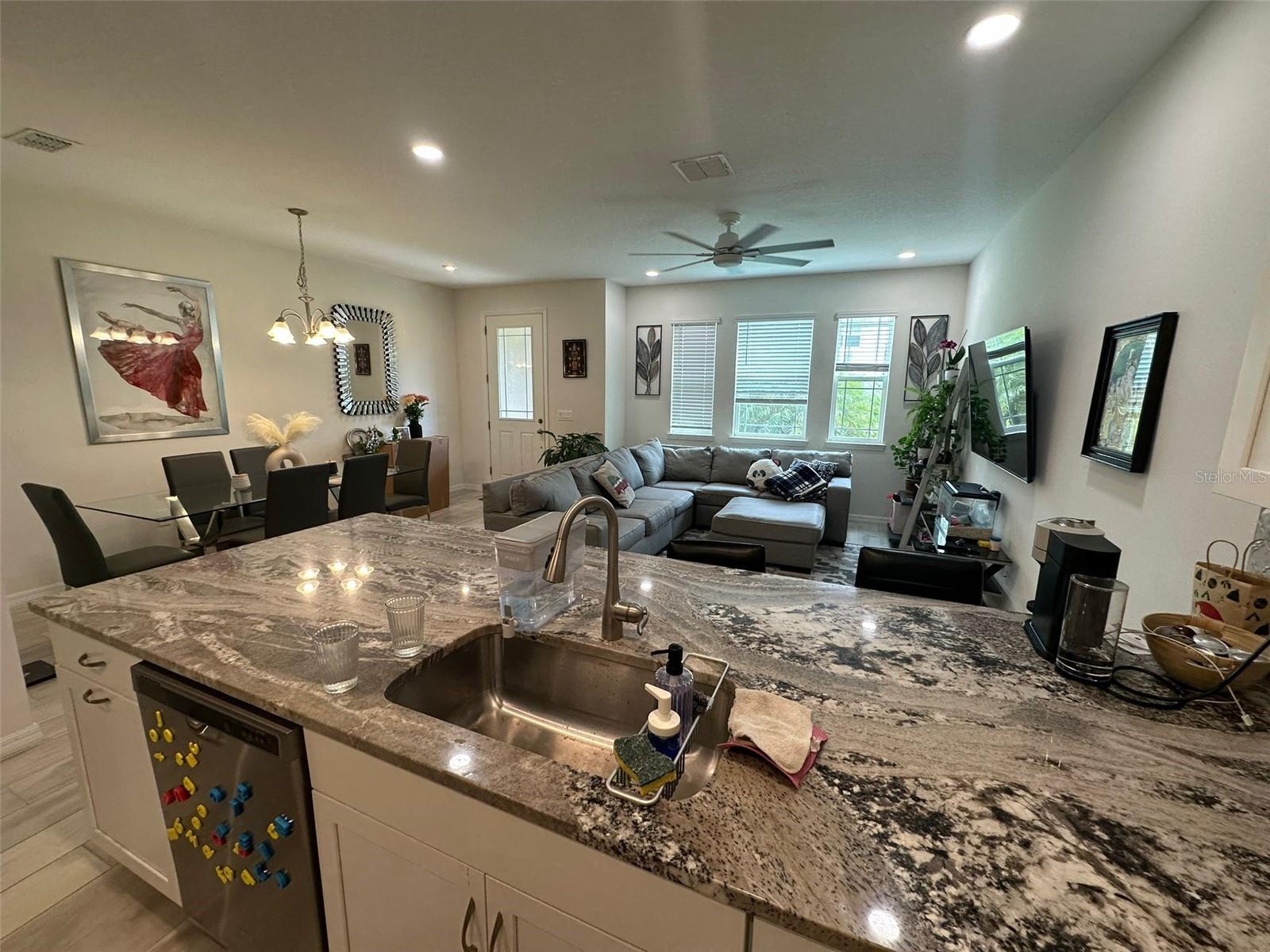 LEGADO - Residential Lease