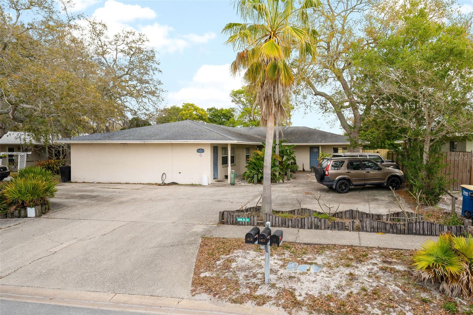 1419 ARIES LANE 1423