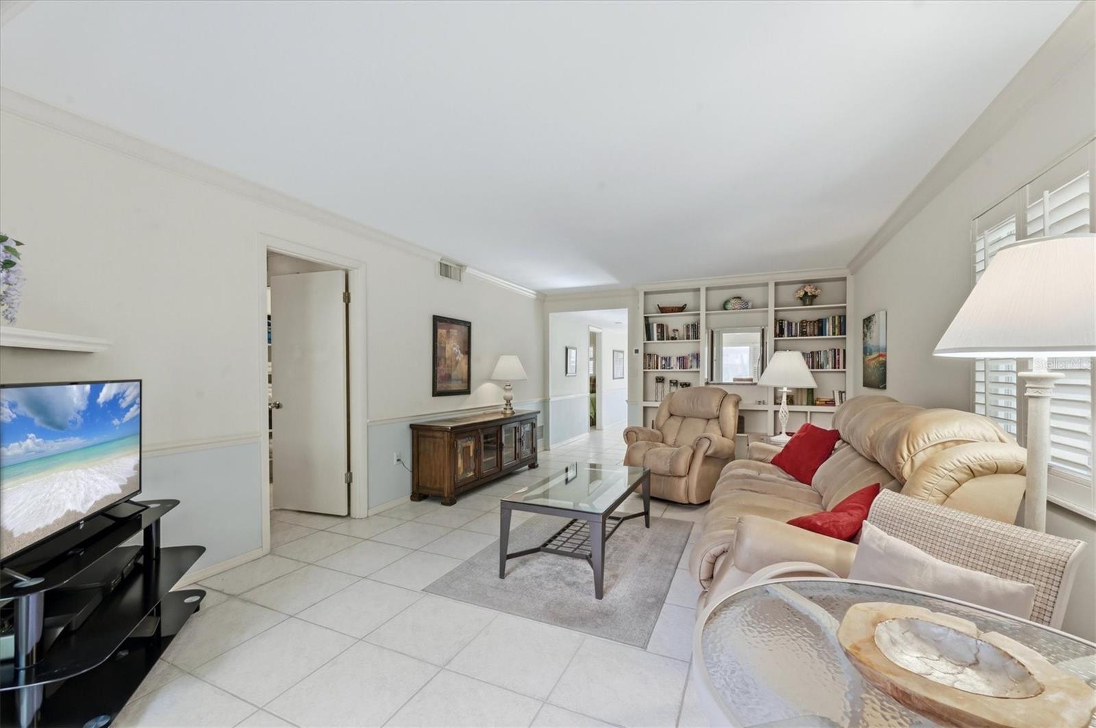 BELLA COSTA I - Residential