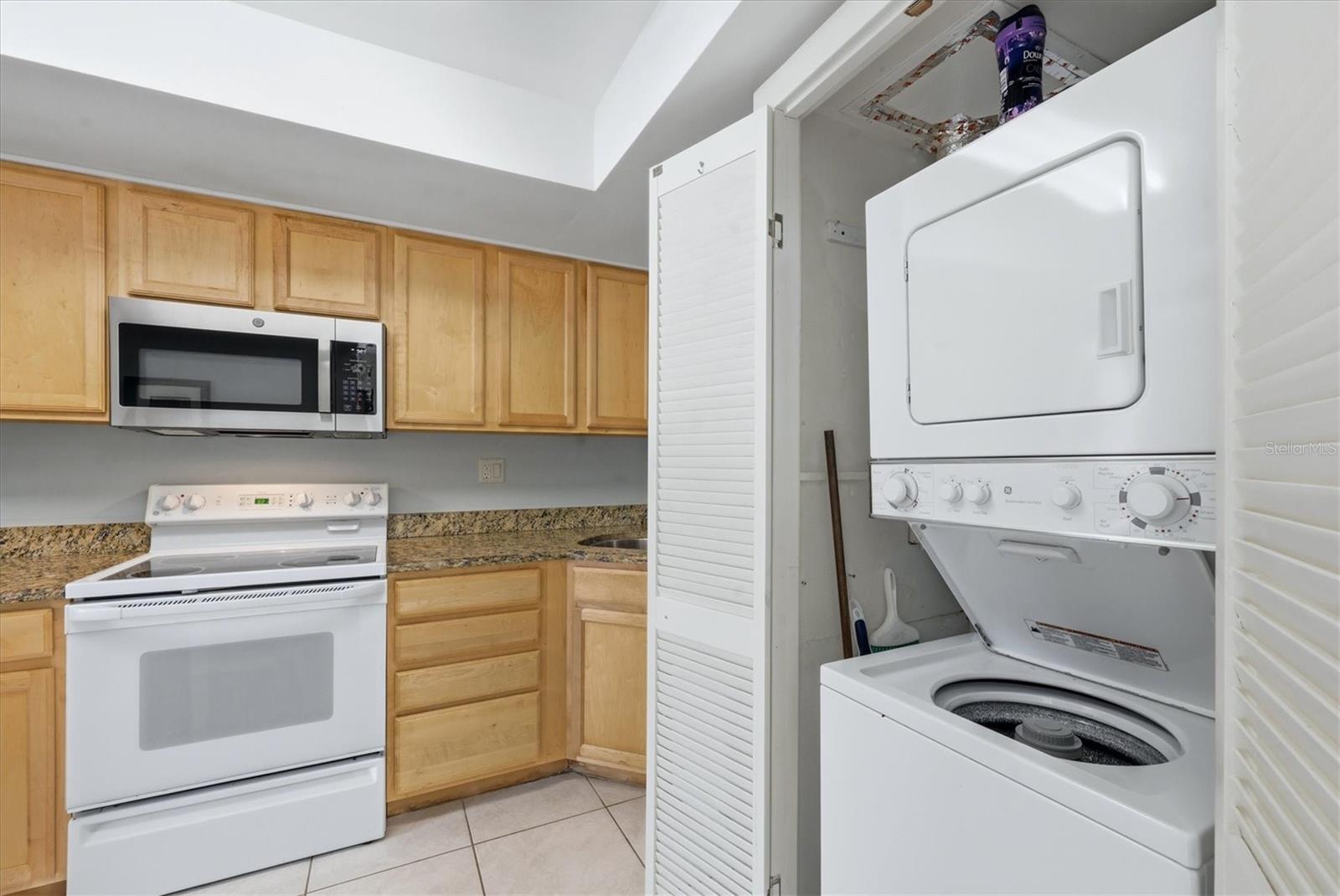 BELLA COSTA I - Residential