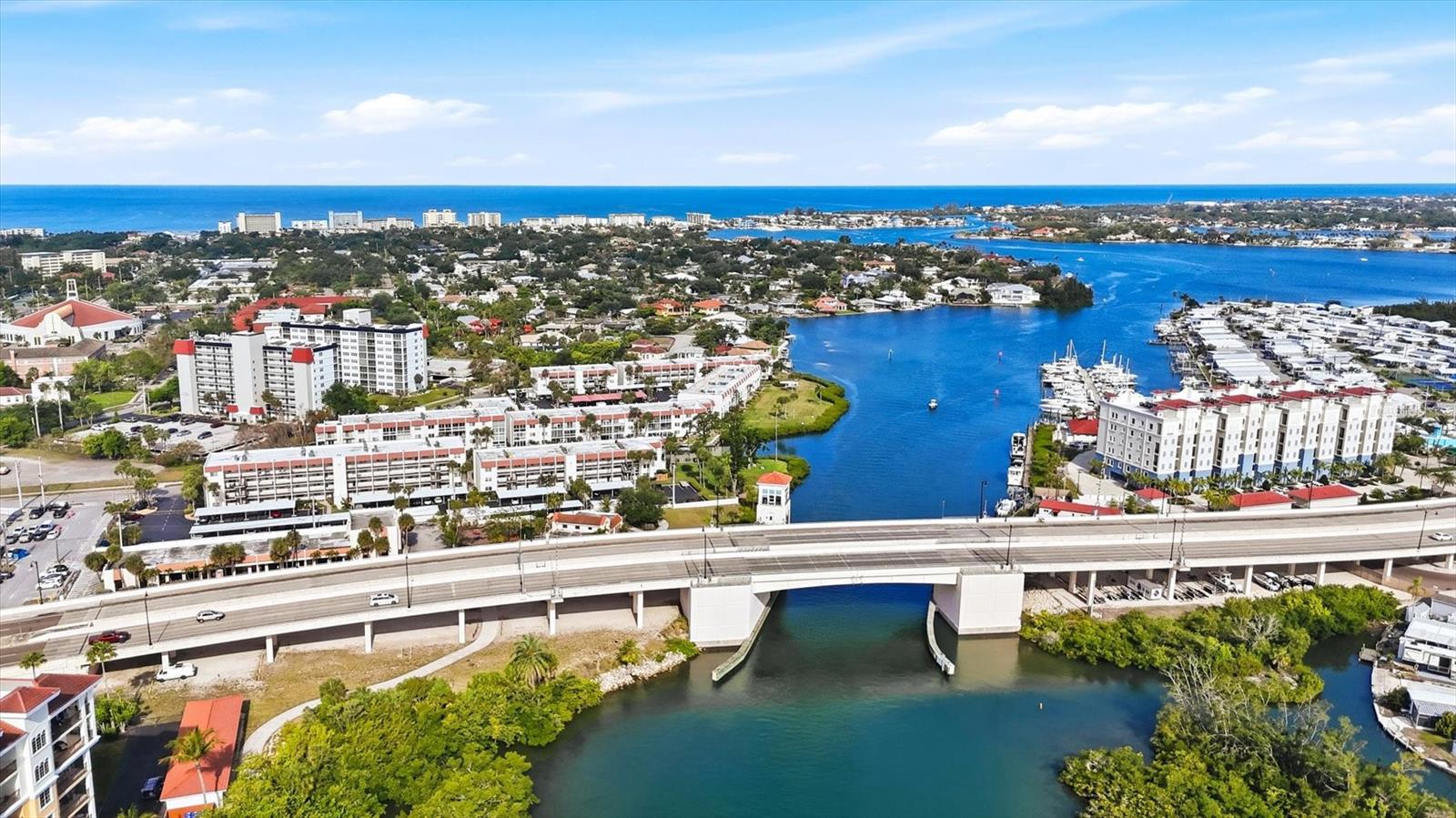 BELLA COSTA I - Residential