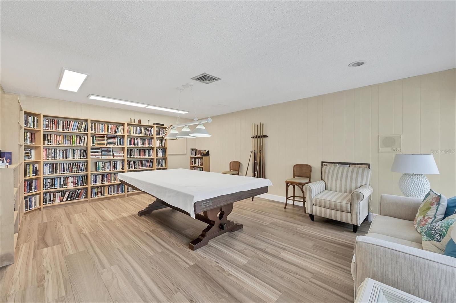 BELLA COSTA I - Residential