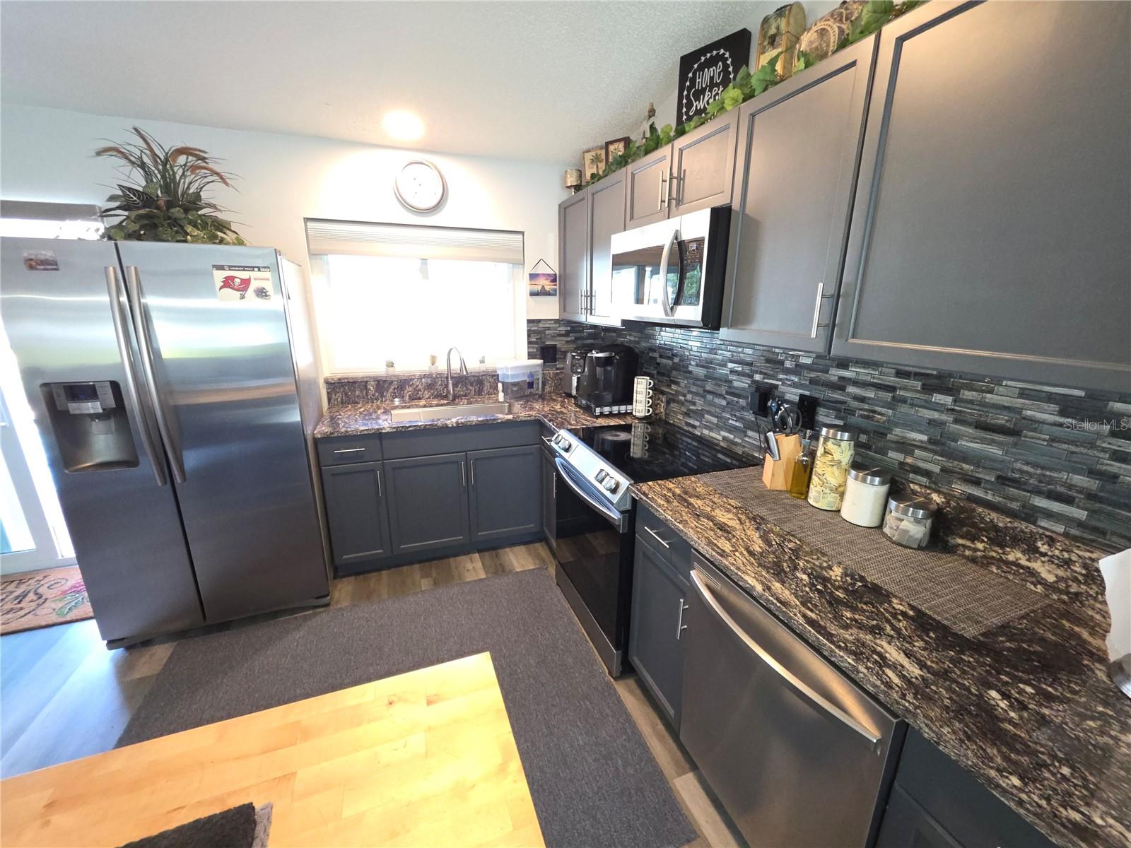 SPRING HILL - Residential