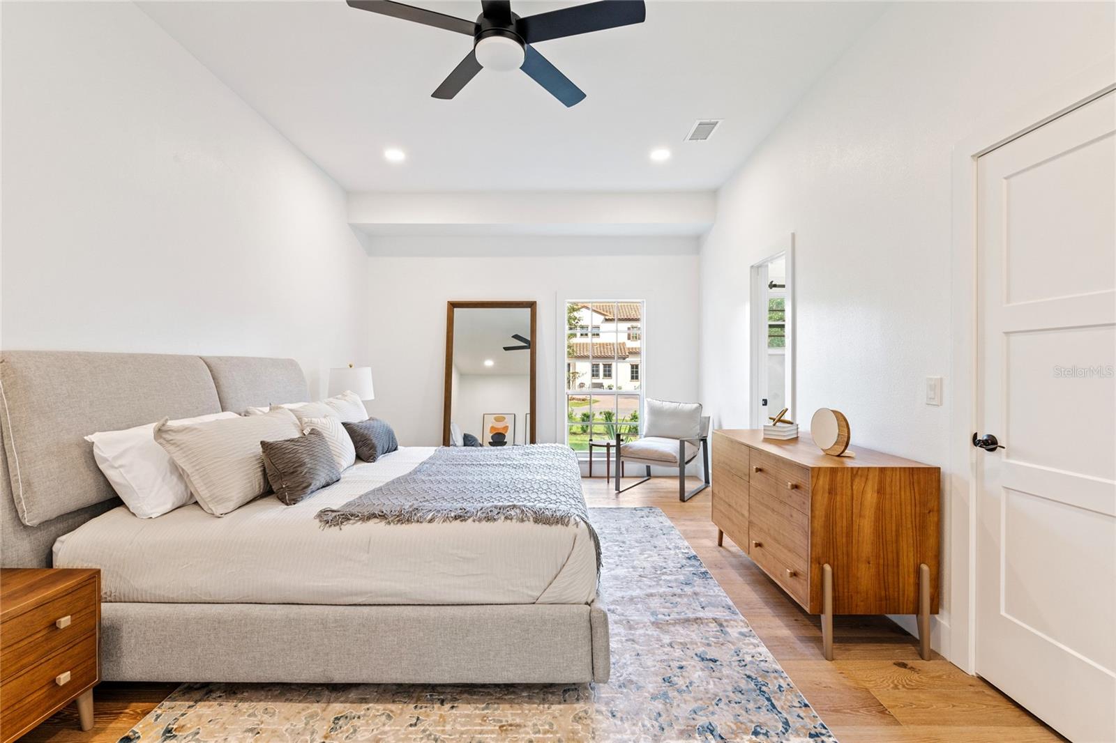 ISLEWORTH - Residential