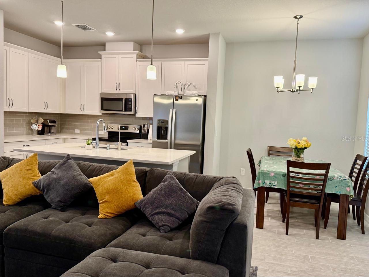 LAKE MEADOW LANDING - Residential Lease