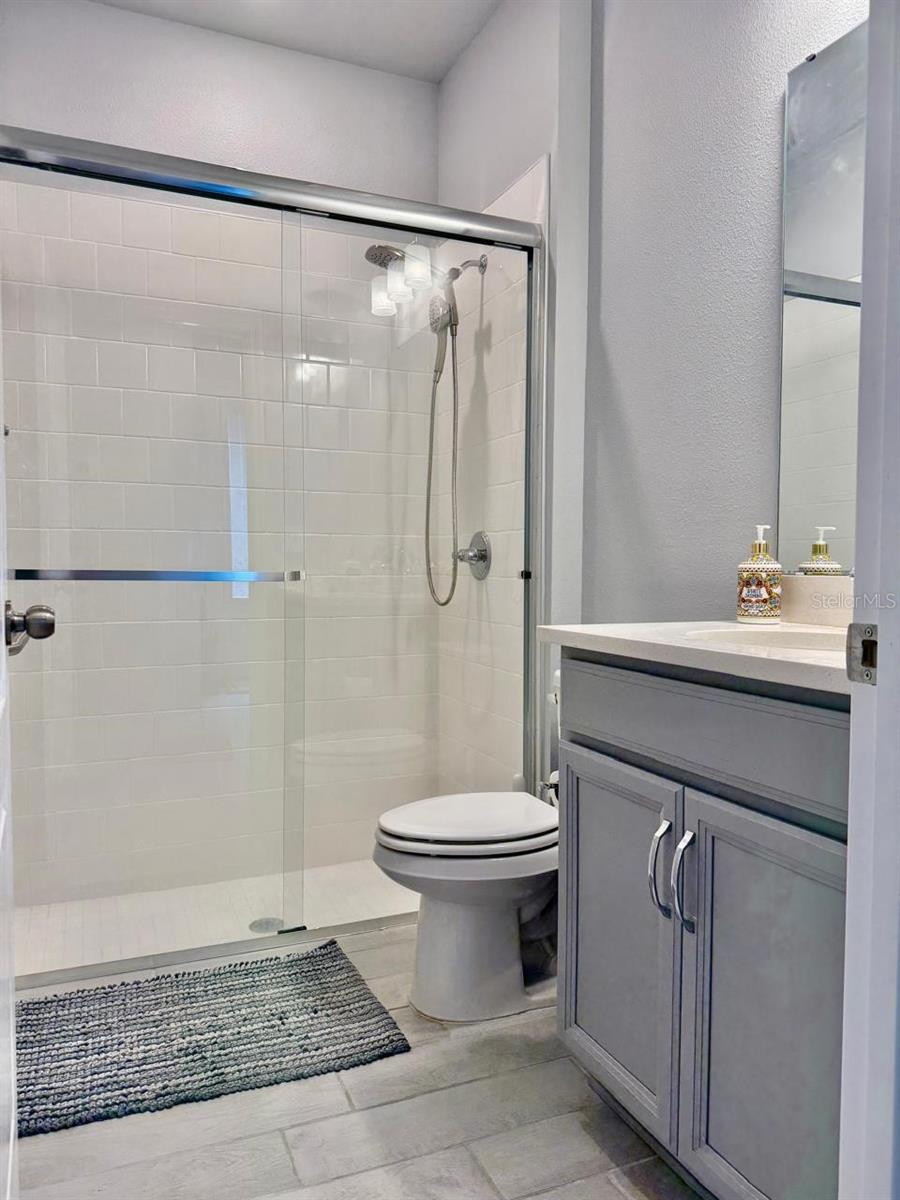 LAKE MEADOW LANDING - Residential Lease