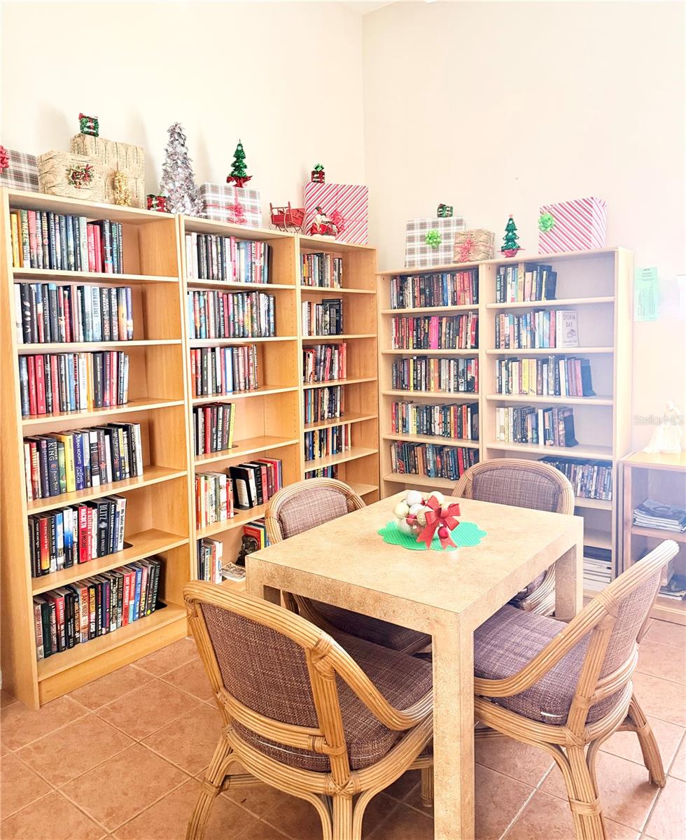 PINESTONE AT PALMER RANCH - Residential