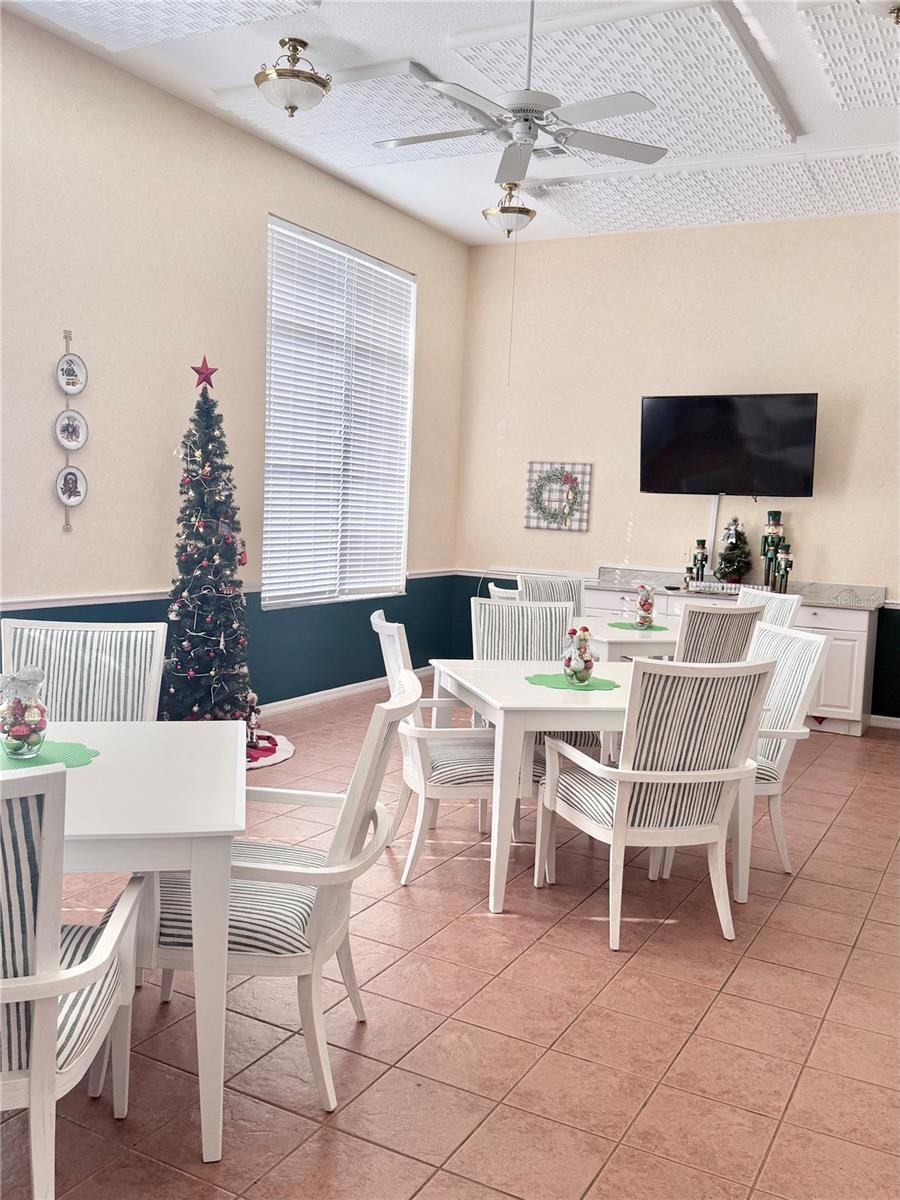 PINESTONE AT PALMER RANCH - Residential