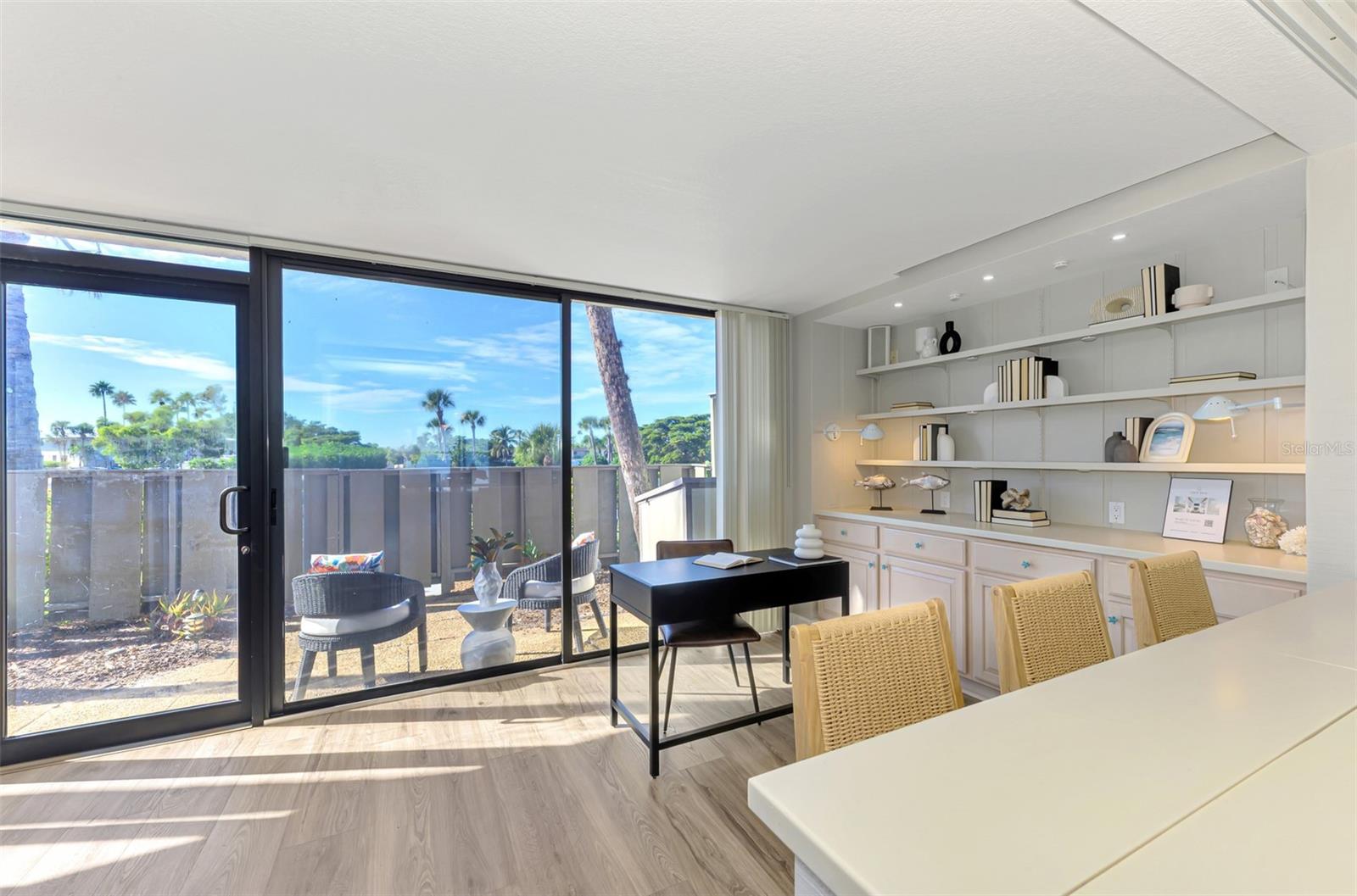 WESTBAY POINT & MOORINGS II - Residential