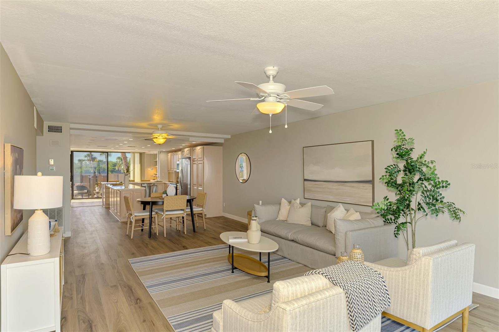 WESTBAY POINT & MOORINGS II - Residential