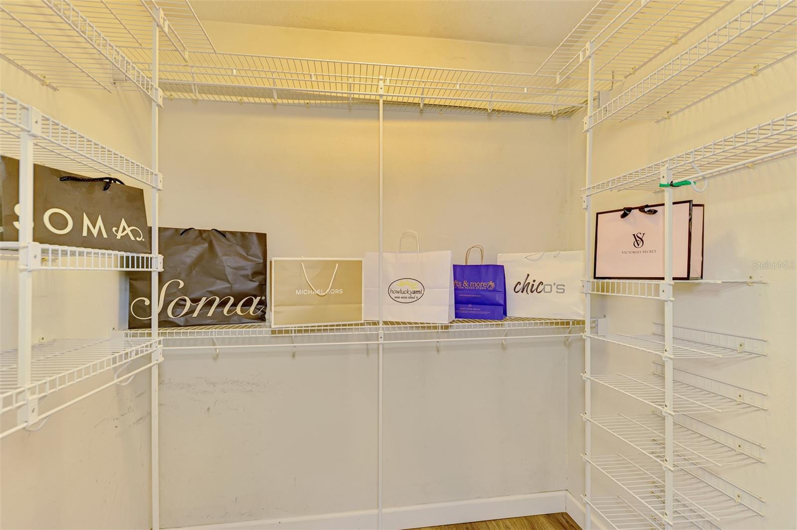 WESTBAY POINT & MOORINGS II - Residential