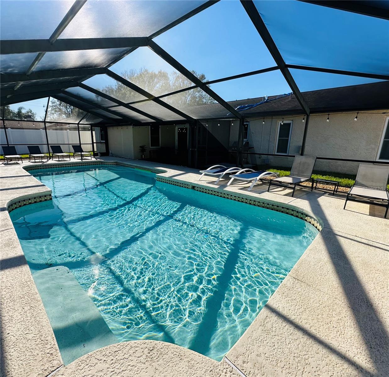 COUNTRY PLACE UNIT VI - Residential