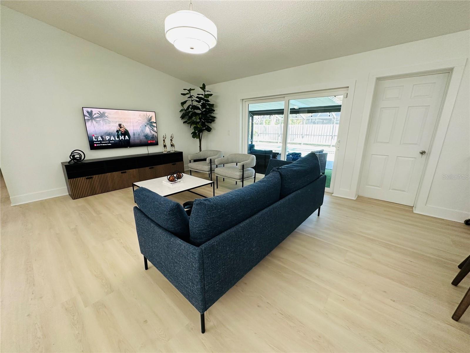 COUNTRY PLACE UNIT VI - Residential