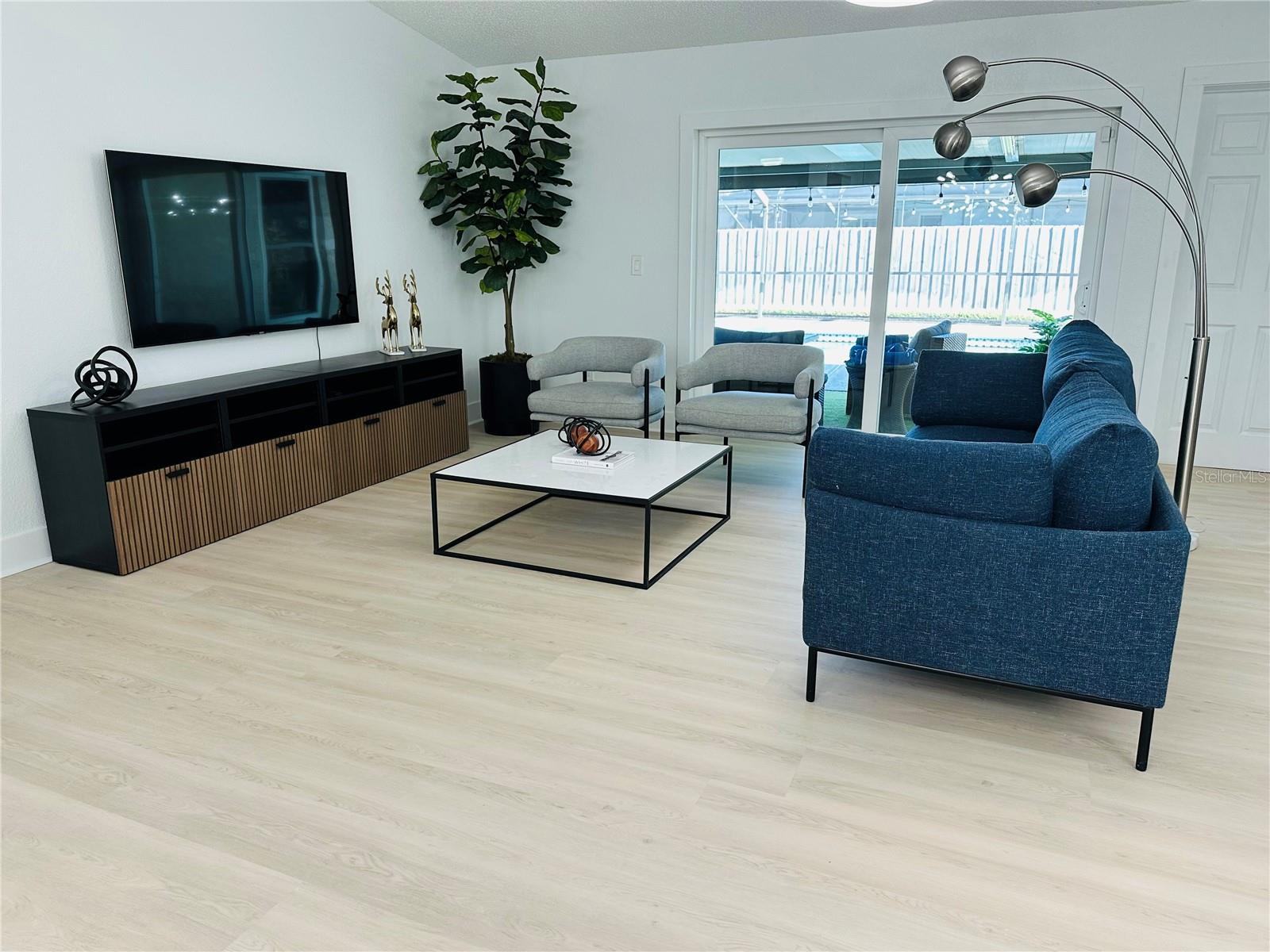 COUNTRY PLACE UNIT VI - Residential