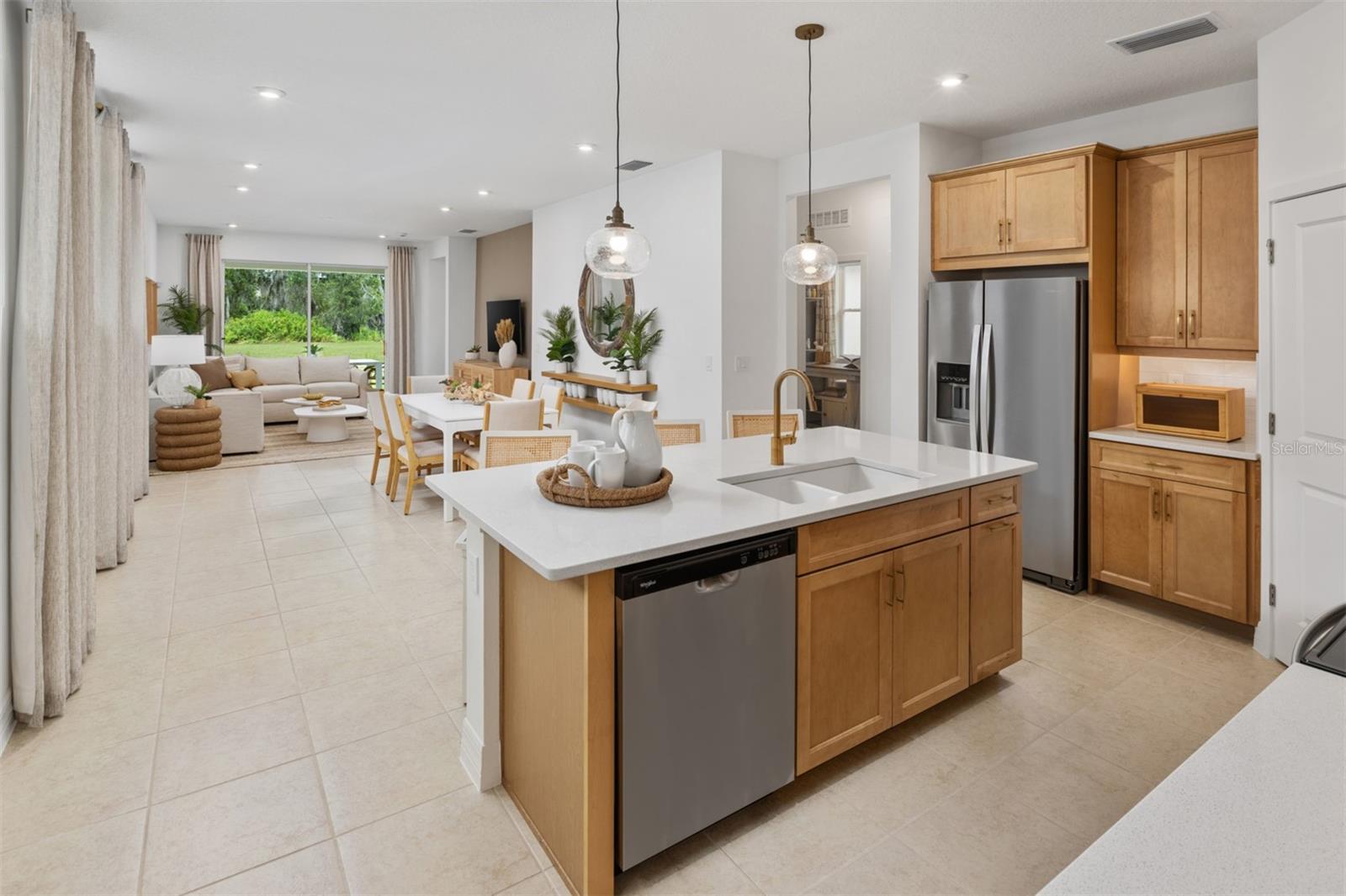 SUNSTONE AT WELLEN PARK - Residential