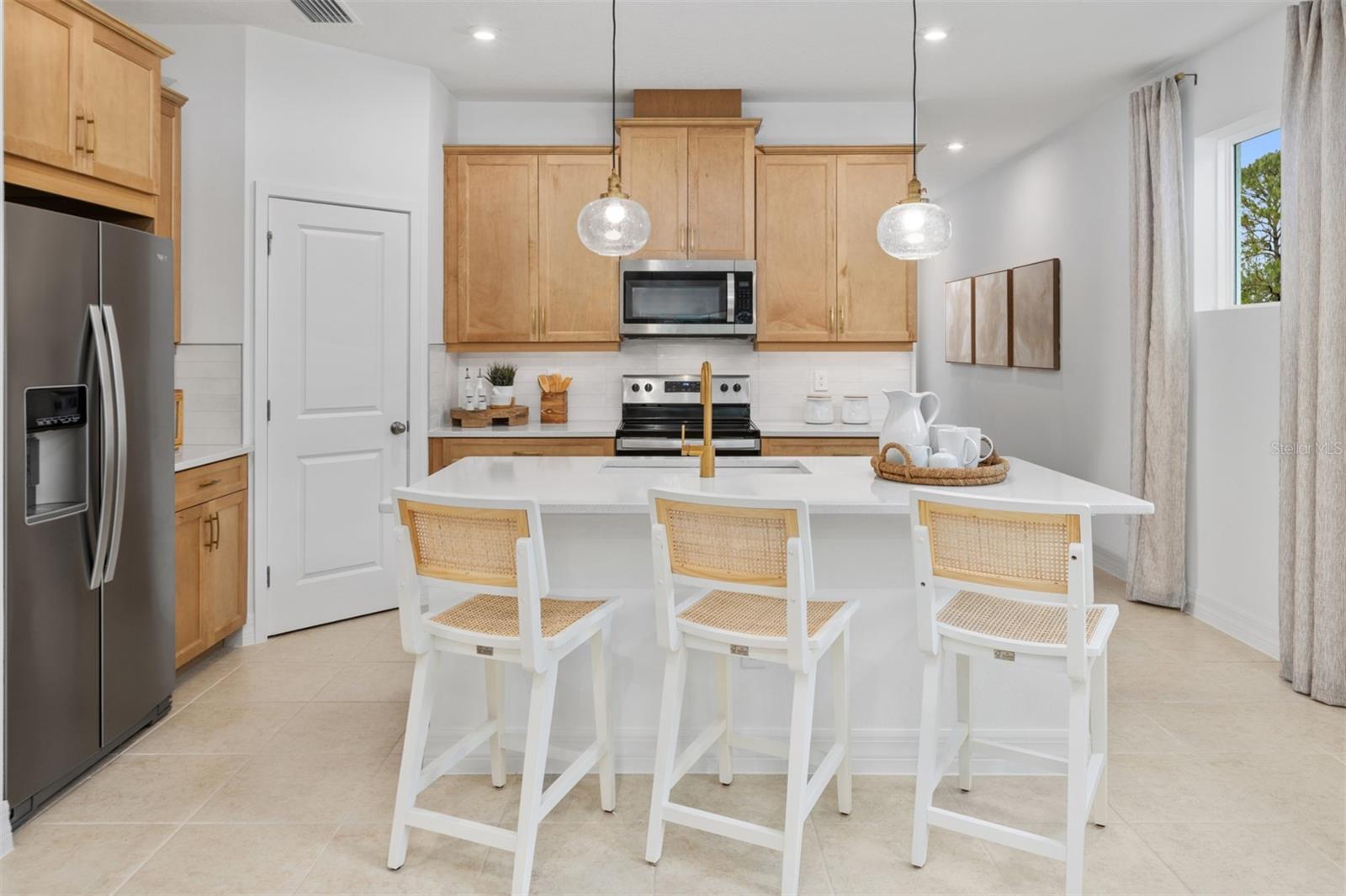 SUNSTONE AT WELLEN PARK - Residential