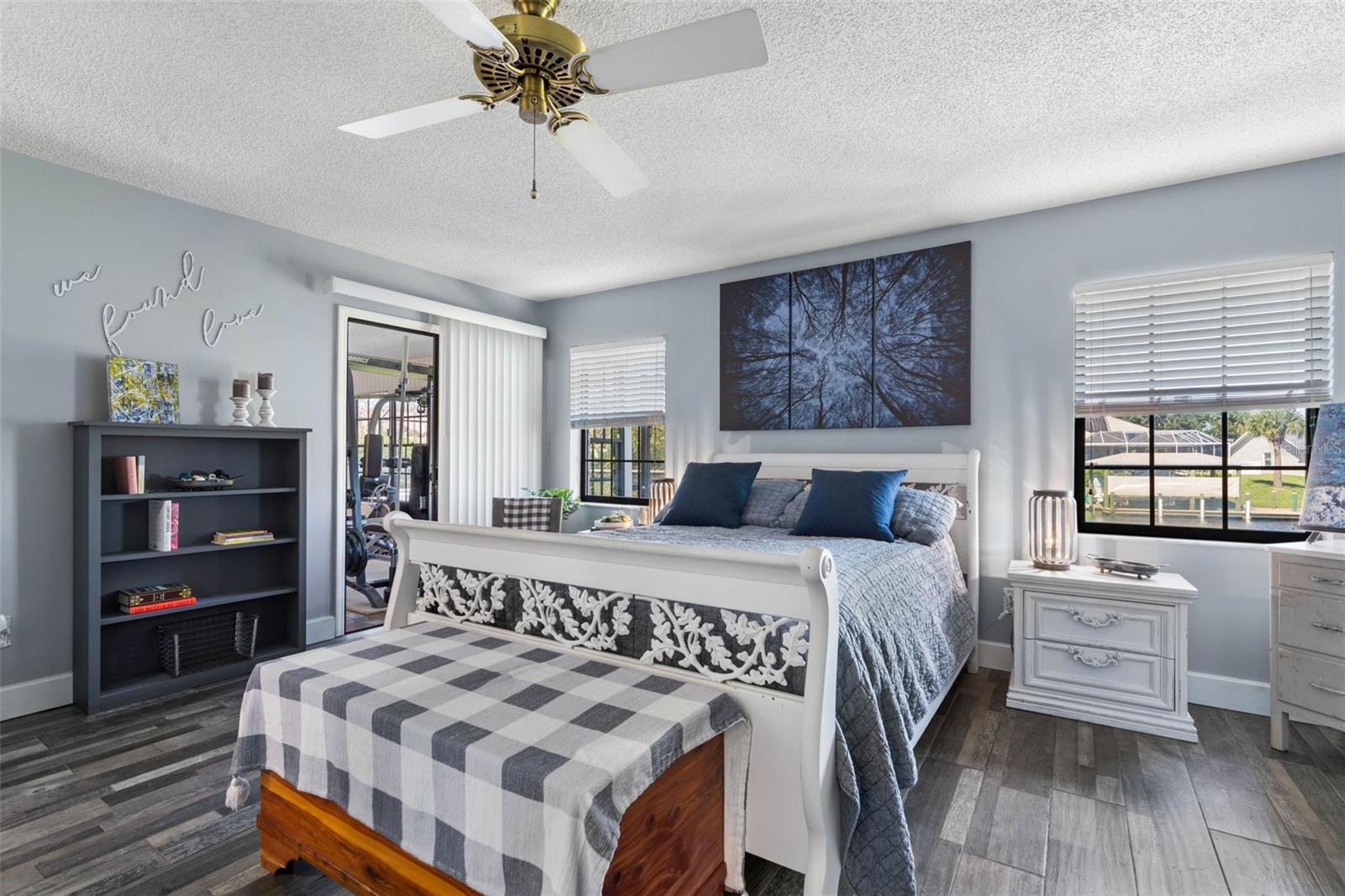 PALM HARBOR - Residential