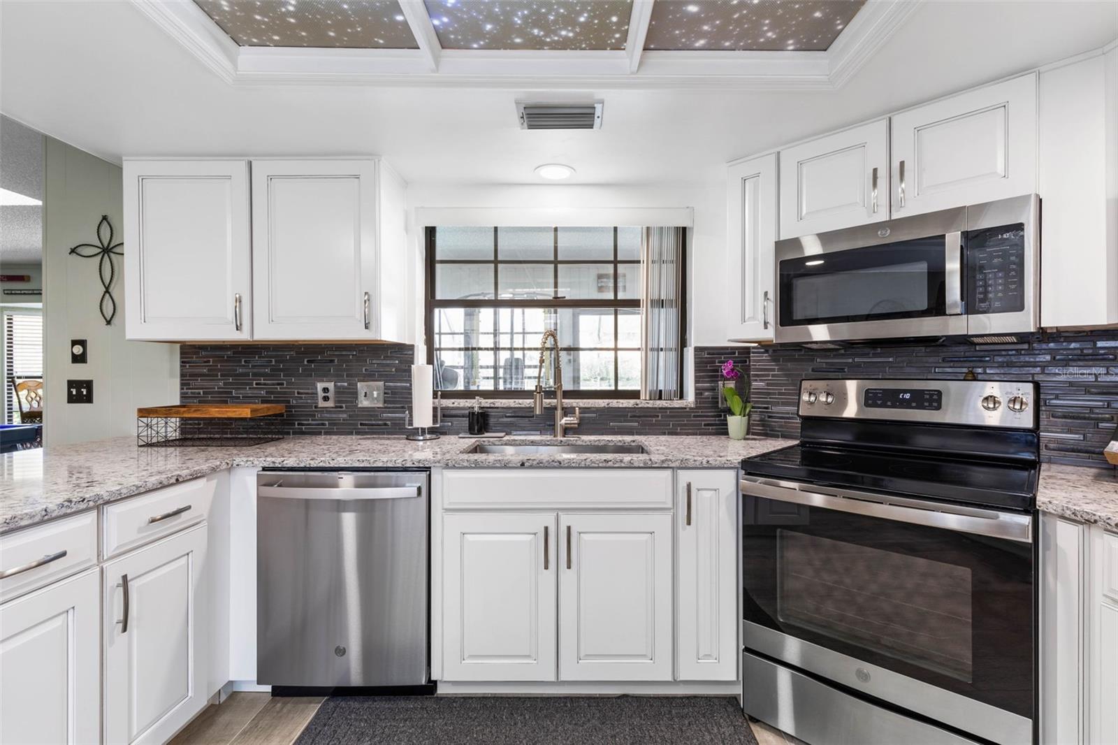 PALM HARBOR - Residential